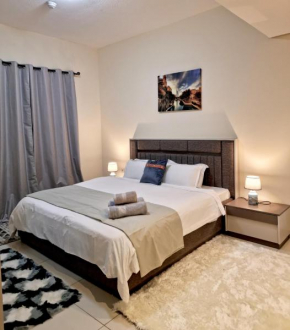 king Deluxe Rooms in a shared apartment with Shared bathroom